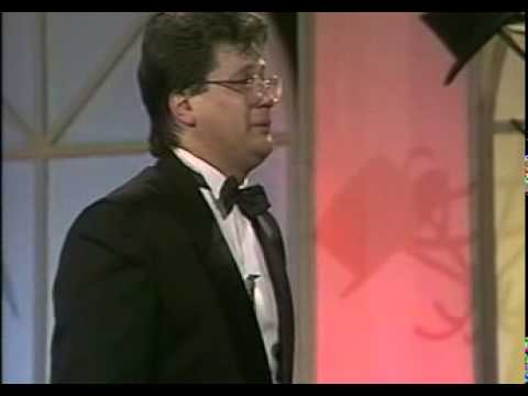 Jelenet a Hegedűs a háztetőn c. musicalből.