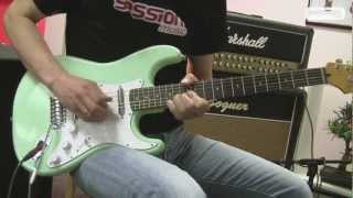 Video thumbnail for SQUIER BY FENDER Vintage Modified Surf Stratocaster RW SGR by session