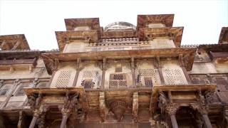 preview picture of video 'India, Orachha Palaces'