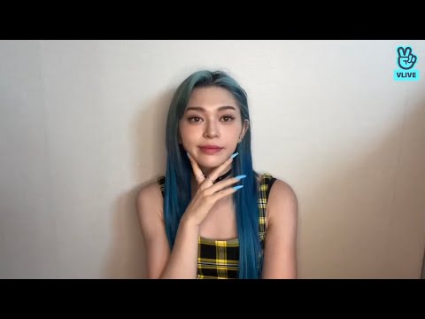 220602 AleXa VLIVE - hi