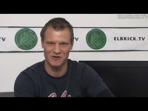 MichaScholtan (Rahlstedter SC) stellt uns seine TOP FIVE Stürmer aus HH vor | ELBKICK.TV