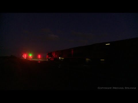 6PM7 Pacific National Freight Train At Twilight (16/11/2020) - PoathTV Australian Railways