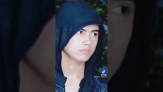 Download lagu digo menitipkan sisi kepada zidan, dan digo pun rela hatinya hancur asal sisi bahagia🥺😭😭 mp3