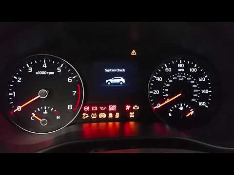 New 2018 Kia Sportage - Checking Out Colorful Gauges & Small LCD Screen Display