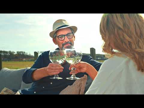 Njut av kvalitetstid med varandra och kvalitetsmöbler från Hillerstorp