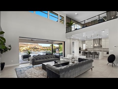 ONE OF A KIND Modern Home Lake Side $3.85M, 5003 Sqft, Loft, 4BD, 6BA, Private Beach, Golf, Outdoors