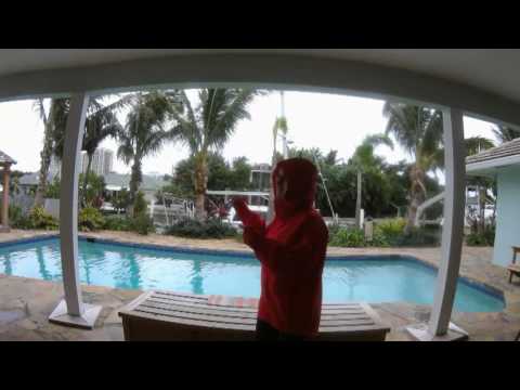 2016 10 06 10am Hurricane Matthew update from Singer Island