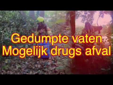 Gedumpte vaten mogelijk drugsafval.
