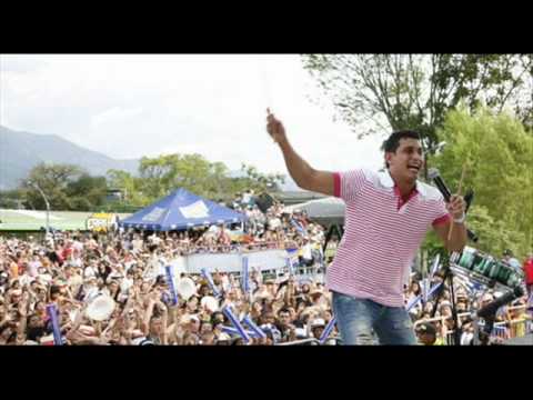 mis amores los gigantes y hebert vargas.wmv