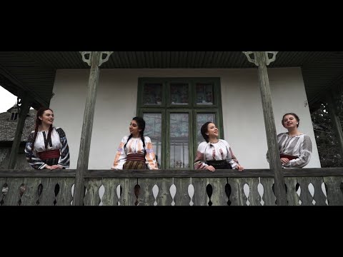 Fetele din Șerbești - Mamă, nume sfânt