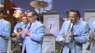 The Lawrence Welk Show - From Polkas to Classics - 11-25-1967