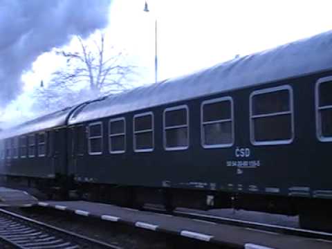 Mikulášský parní vlak na stanici Praha Braník