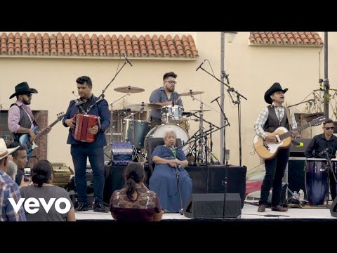 Los Nietos De Terán, La Abuela Irma Silva - La Pajarera (En Vivo Desde Gral. Terán, N.L)