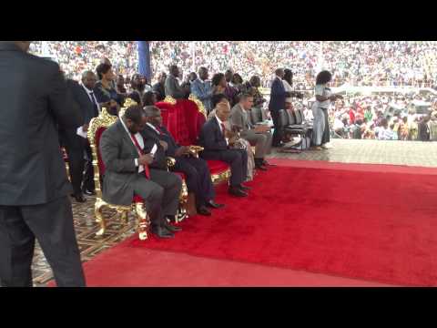 A Igreja Bom Deus de Angola na cidadela de Luanda 2