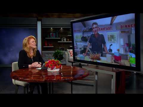 J.M. Hirsch Makes a Georgian Tomato and Cucumber Salad with Walnuts