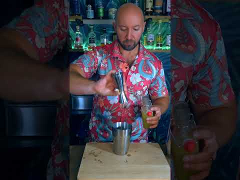 Trader Vic's Grog #tikicocktail #rumdrinks #tikidrinks