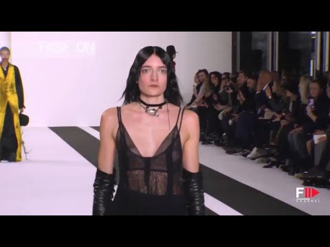 ANN DEMEULEMEESTER Fall 2019 Highlights Paris - Fashion Channel