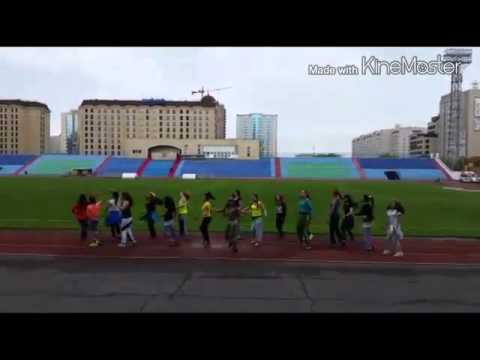 ZIN 56 Vive Y Baila!