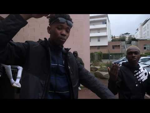 DOUBLE Z - à la recherche du papier