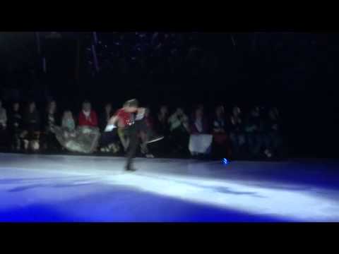 Stars on Ice 2012 Hamilton - Shawn Sawyer (excerpt)