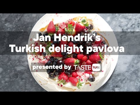 Jan Hendrik's Turkish delight pavlova | Woolworths TASTE Magazine