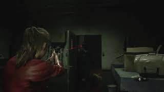 ホラー苦手な人妻（JK2(笑)）が酒パワーで実況 その2 [バイオRE2]