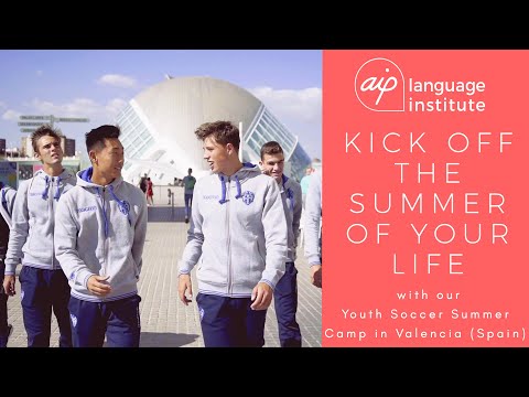 Youth Soccer Summer Camp in Valencia (Spain) - Play soccer and learn Spanish or English