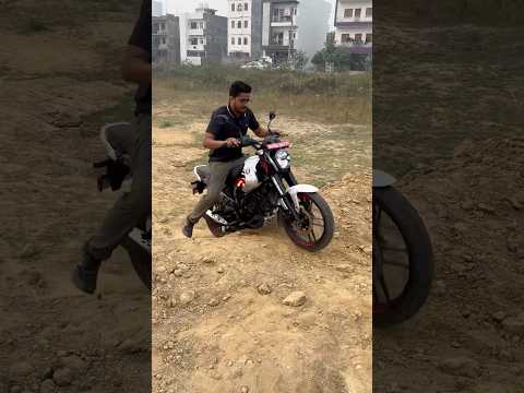 Bajaj Freedom 125 NGO4 Wheel slip ! | World's First CNG Bike