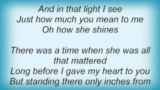 John Michael Montgomery - Oh How She Shines Lyrics