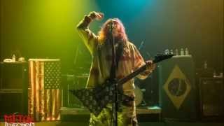 Soulfly - Plata o Plomo