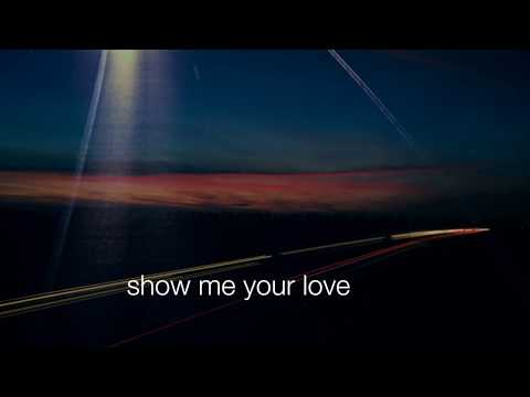 VELVETEVE - INTRO/Show me your love (MUSIC from the B-SIDE)