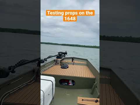 Testing props on the 1648 #jonboat #shorts #bassfishing