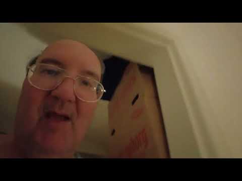 MongoTV_8611 - Min Natmad - RUGBRØD Med TAHIN og OST og KÆRNEMÆLK