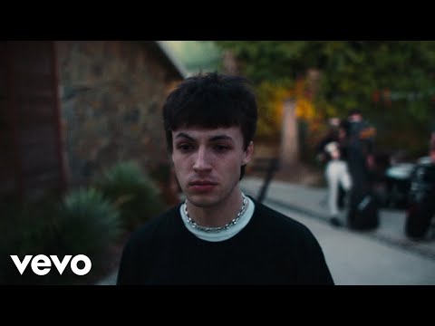 Peter McPoland - Let Her Remember (Official Video)