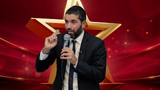 אחרי השיעור הזה מובטח לכם שתצליחו בכל מה שתעשו 😮 הרב שניר גואטה בשיעור נדיר עם סיפורים מטורפים (הרב שניר גואטה) - התמונה מוצגת ישירות מתוך אתר האינטרנט יוטיוב. זכויות היוצרים בתמונה שייכות ליוצרה. קישור קרדיט למקור התוכן נמצא בתוך דף הסרטון