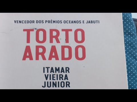 Livro Torto Arado deItamar Vieira Junior