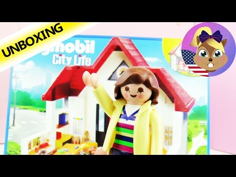 PLAYMOBIL CITY LIFE SCHOOL - School House Unboxing | Construction 6865