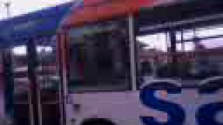 preview picture of video 'Buses at Havant Bus Station (18/07/2008) 1'