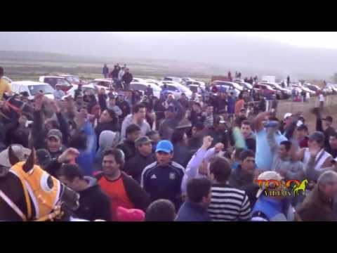 carreras a la chilena la FUGA VERSUS LA CHICA DE LOS MANDAO