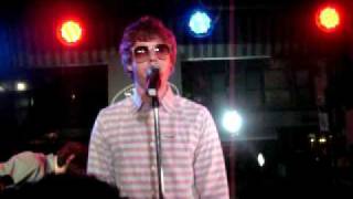 Chester French - She Loves Everybody (Live in NYC)