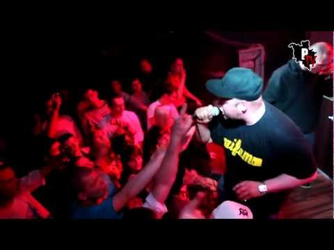 Aifam - Jaraj Się (ft. Sheller) @ Eskulap Poznań 02.06.2010 [Pakol TV]