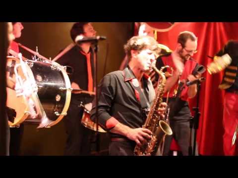 LES FANFLURES Brass Band // Concert Solo SAX