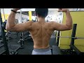 成長楽しみな筋肉です。肩幅があってセパレーションがあります