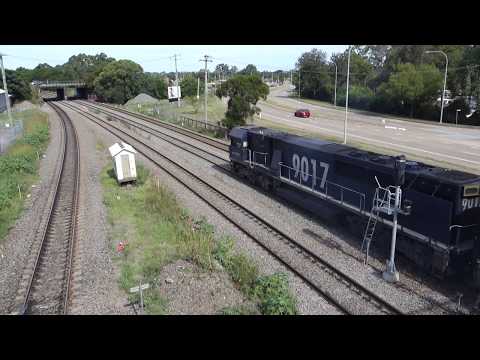 A PN Coal and PN Freight at High Street - 28/12/17