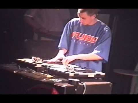 DJ 4130 @ 2000 NEW ZEALAND ITF FINALS... (DJ Reminise VHS footage)
