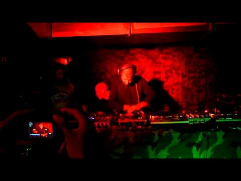 Stand Tall vs Blues Party - Belushi, Paris - October 26th 2013 by Botte