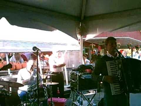 Steve Meisner - Let A Smile Be Your Umbrella Polka