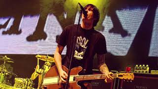 Blink 182 - I’m Lost Without You (Official Isolated Instrumental HQ)