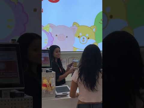 this made her year 🥹 #reels #explore #miniso #minisovinyplush #winniethepooh #mickymouse #grwminiso