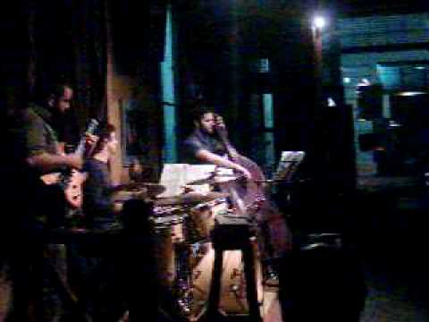 ciclo bukoski jazz fusion 26/11!09 dario iscaro trío producido porraúl ceraulo